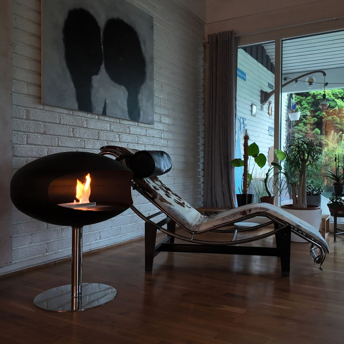 Cocoon Pedestal Matt Svart - Stål