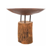 Corten stål fire pit på trästubbe