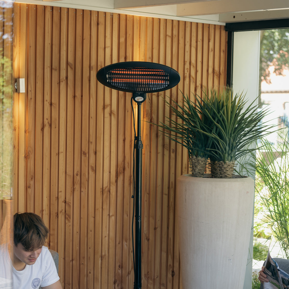 Elektra fristående terrassvärmare 2000 watt