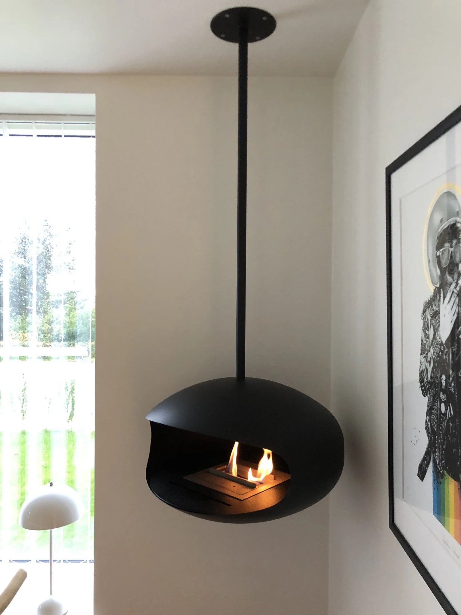Cocoon Aeris i svart med svart takfäste