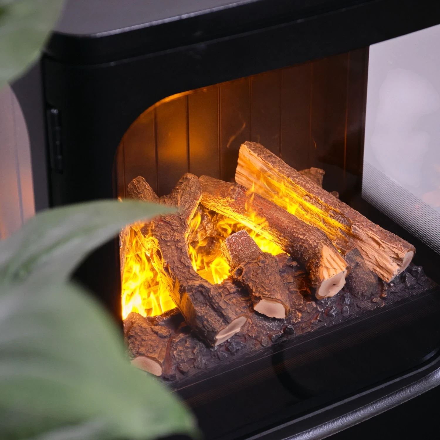 Mapleton 80 – Freestanding Water Vapour Fireplace in Cast Iron