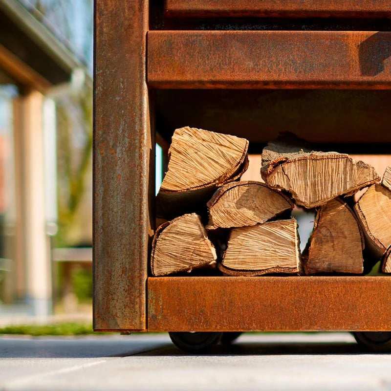 Quaruba L mobile rusted steel fireplace for the garden