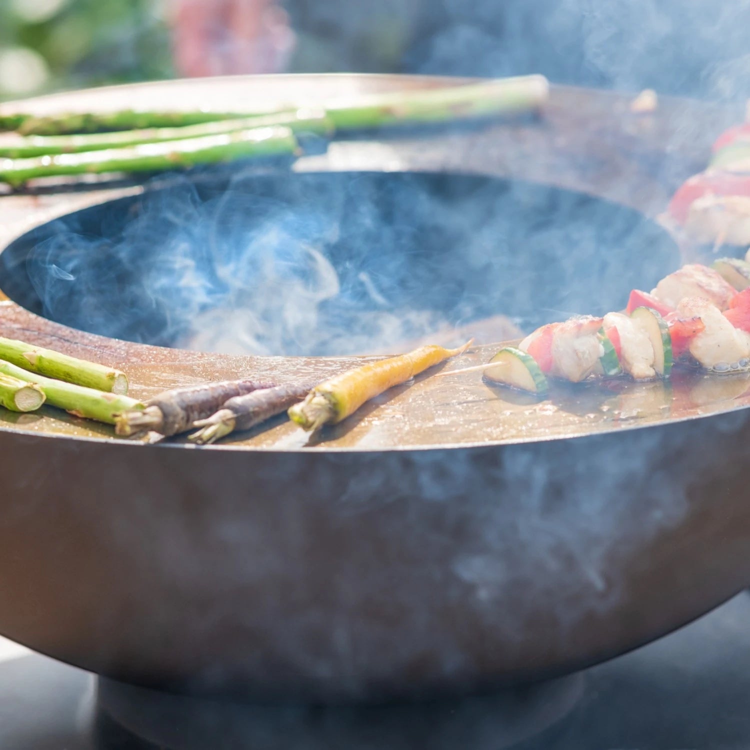 Onyx Fire Bowl w/ Grill and Log Storage - Ø60