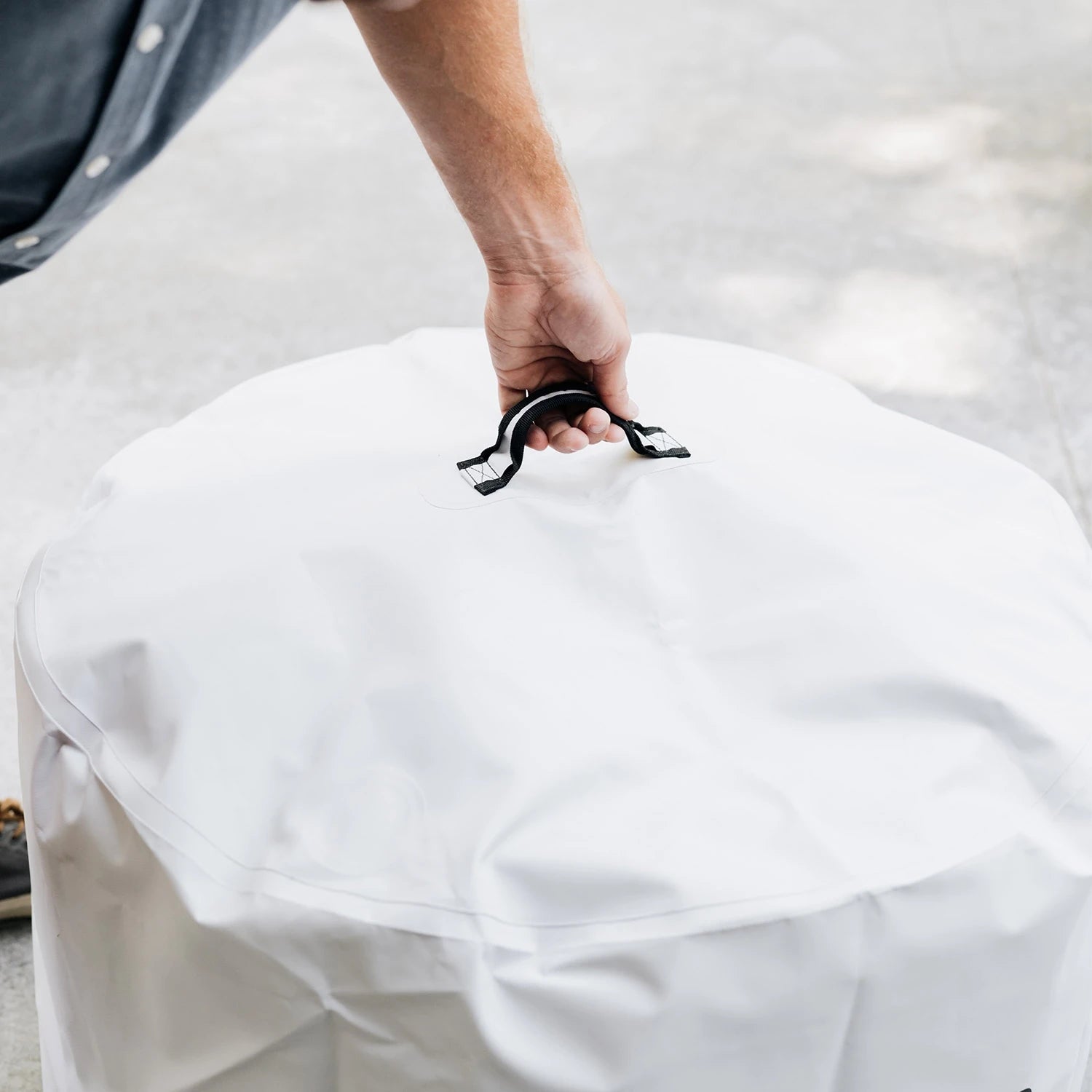 Yukon Shelter - White Protective Cover